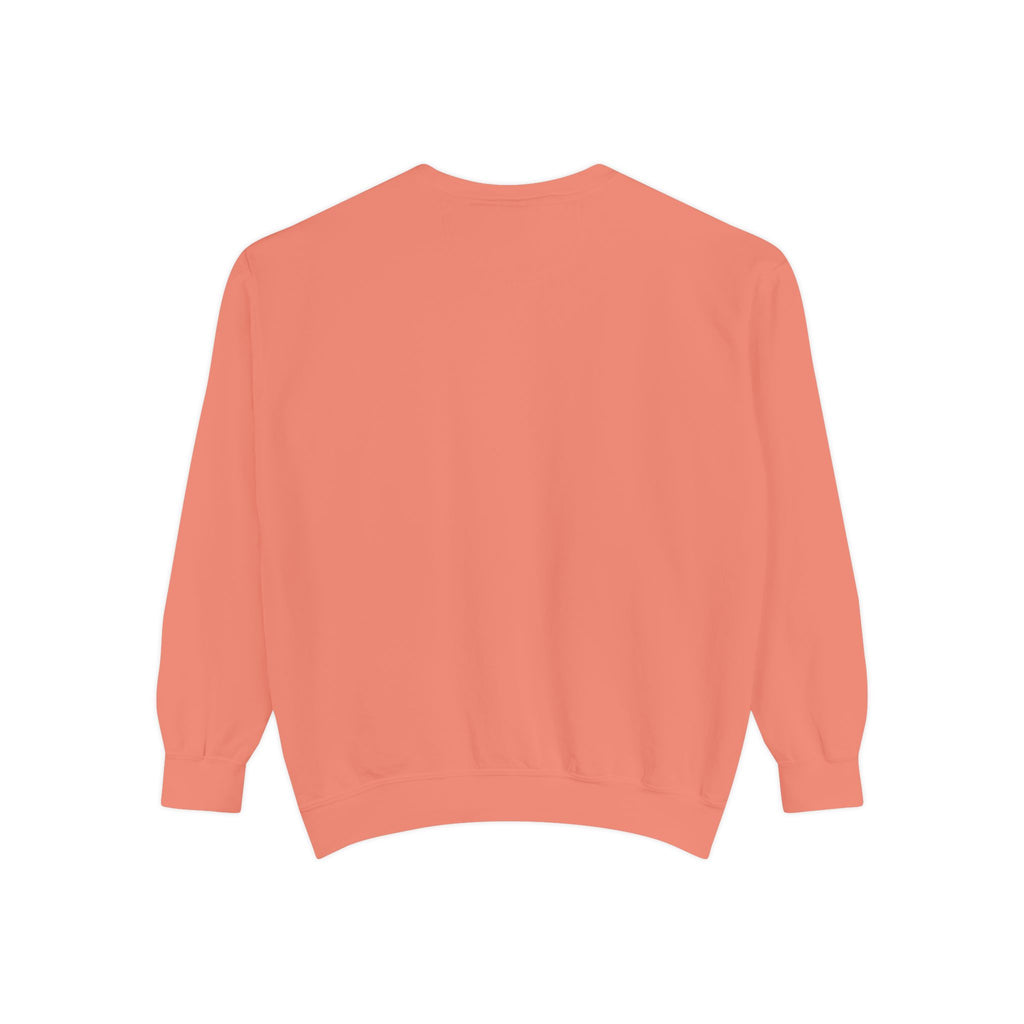 Minimal White Sweatshirt — Classic Garment-Dyed Crewneck