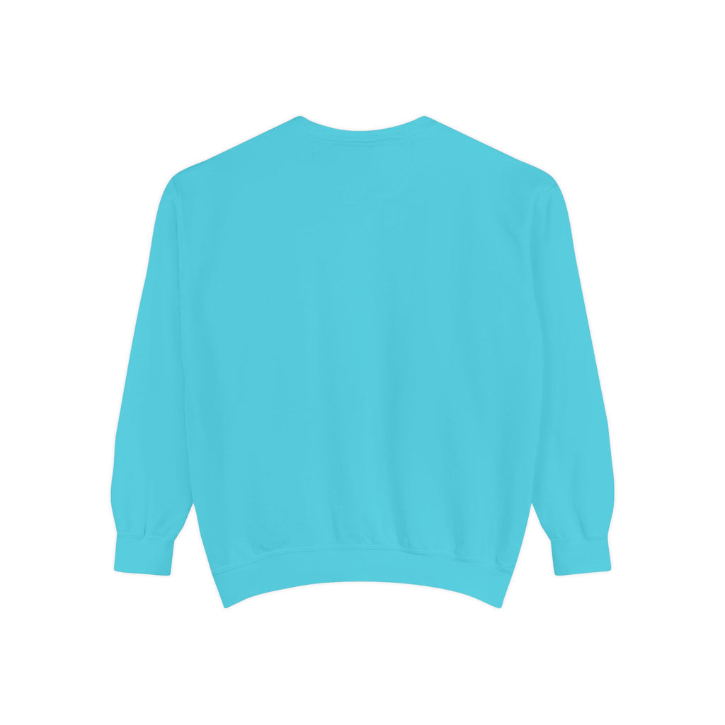 Minimal White Sweatshirt — Classic Garment-Dyed Crewneck