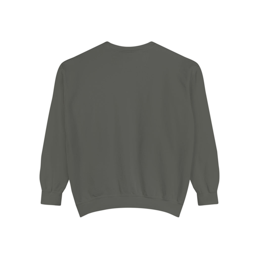 Minimal White Sweatshirt — Classic Garment-Dyed Crewneck