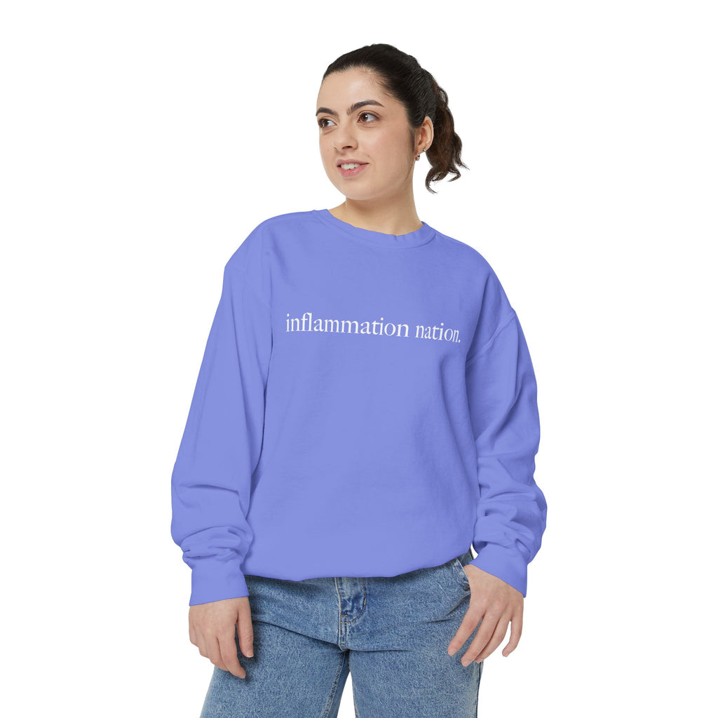 Minimal White Sweatshirt — Classic Garment-Dyed Crewneck